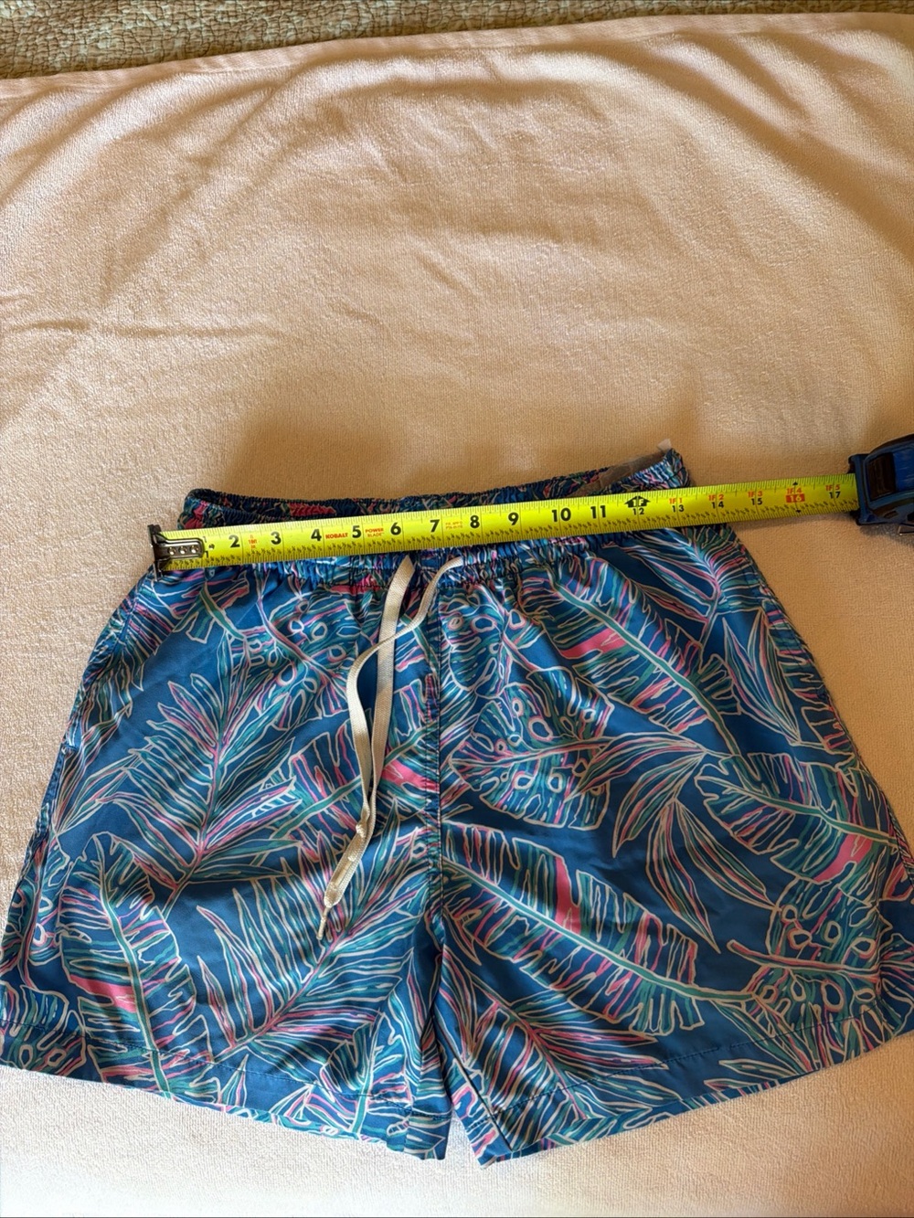 chubbies Blue Tropical Leaf Swim Trunks